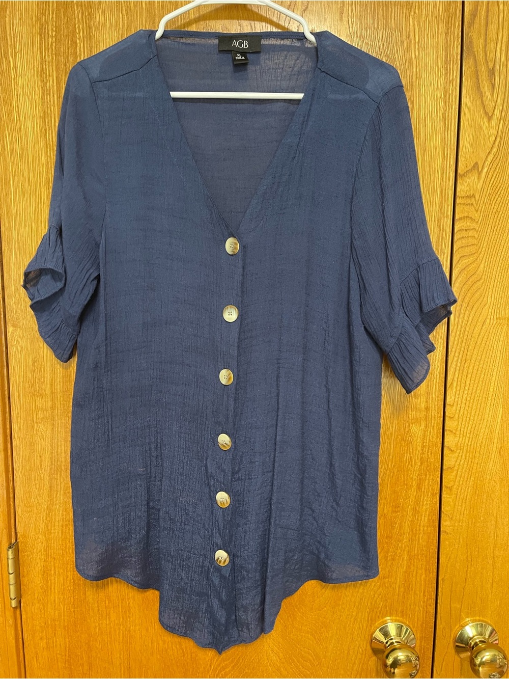 AGB Navy Button-Front Short Sleeve Blouse